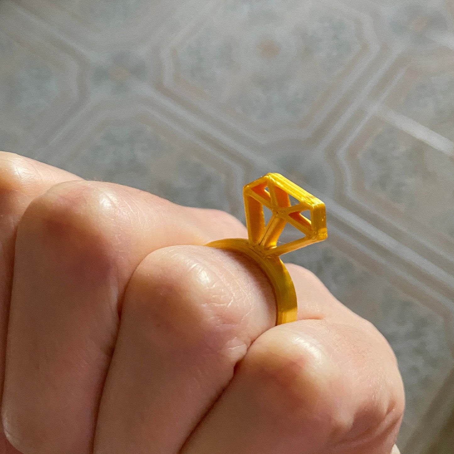 Anillo diamante en impresión 3D