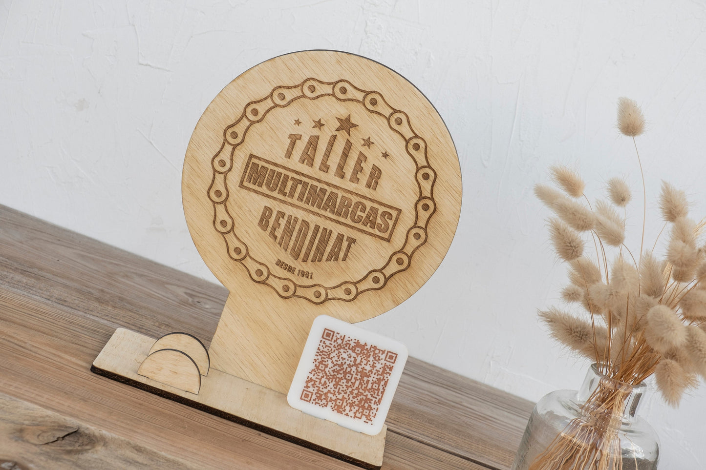 Cartel Circular +QR