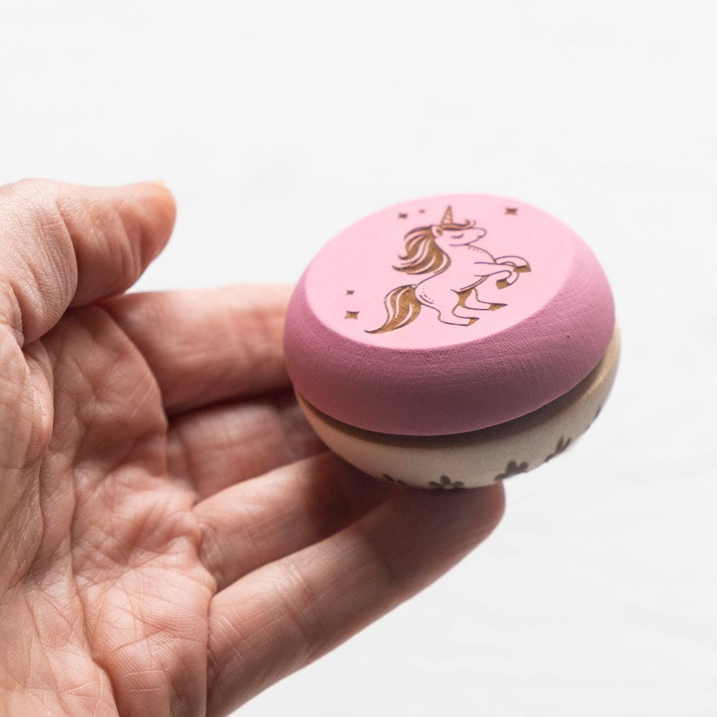 Personalized wooden yo-yo