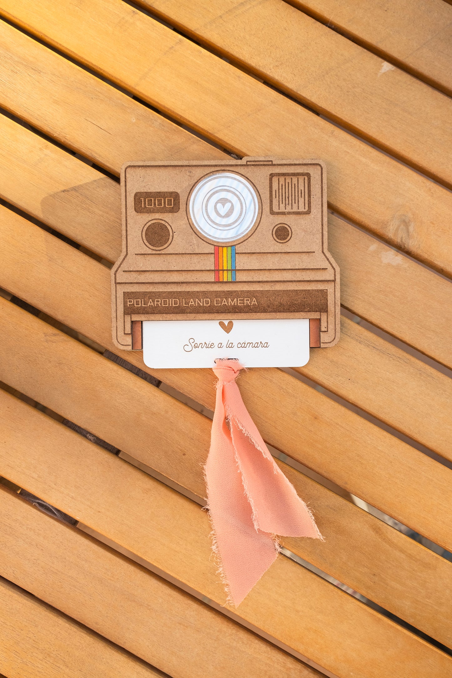 Noticia de embarazo - Mensaje sorpresa en cámara Polaroid