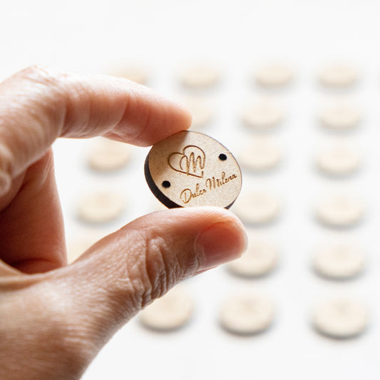 Etiquetas con logo
